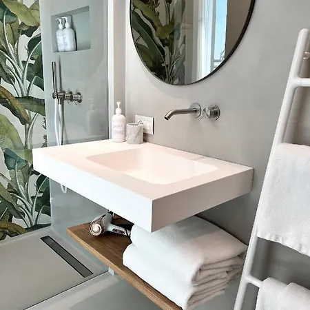 Cinziahome Boutique Bed & Breakfast *
