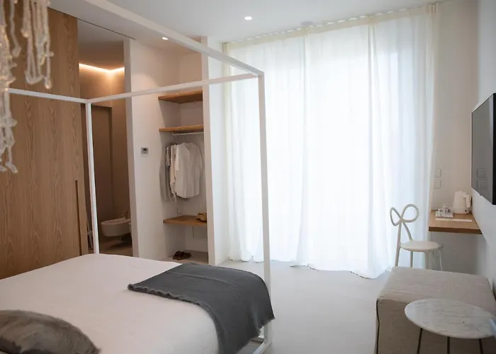 Cinziahome Boutique Bed & Breakfast 4*